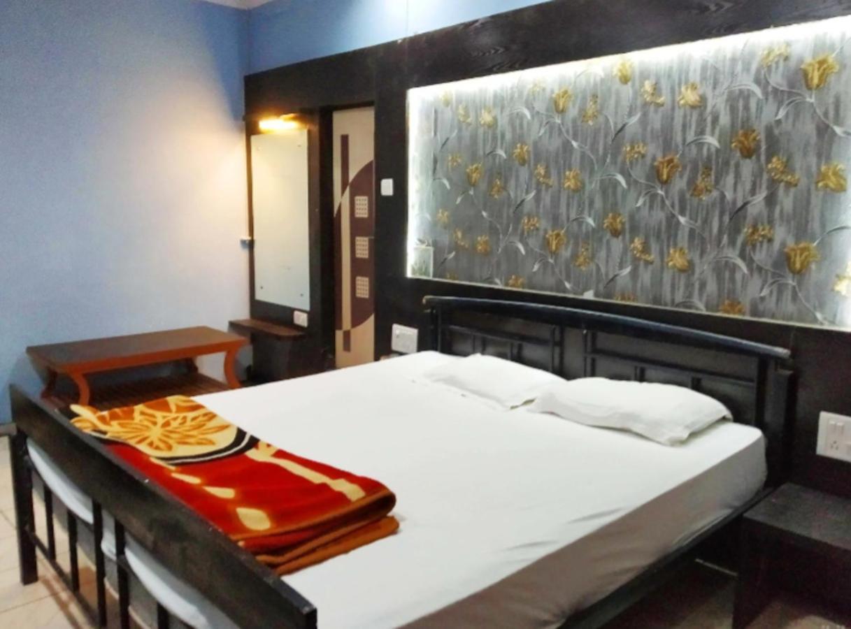 Hotel Shridevi Itarsi Bagian luar foto